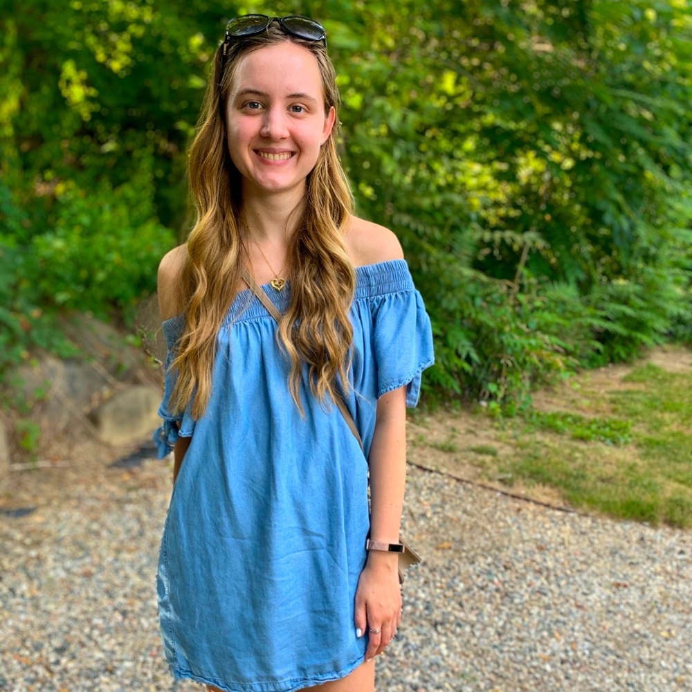 Meet your Posher, Amanda
